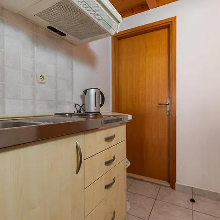 Appartement With Parking Space Tucepi, Makarska - 20878 Tučepi