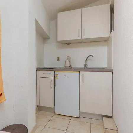 With Parking Space Tucepi, Makarska - 20878 Appartement *