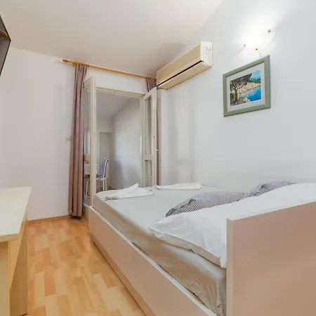 Appartement With Parking Space Tucepi, Makarska - 20878 Tučepi