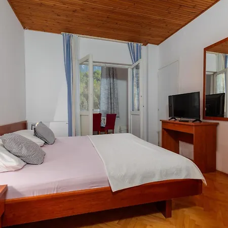With Parking Space Tucepi, Makarska - 20878 Apartmán *