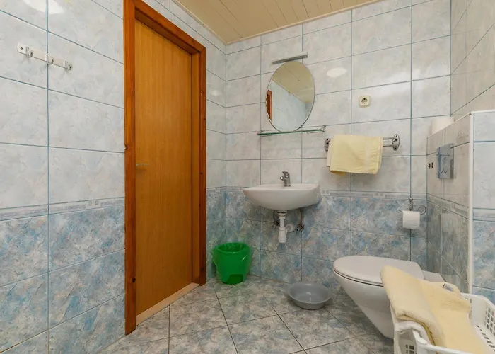 With Parking Space Tucepi, Makarska - 20878